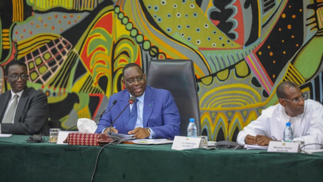 REMANIEMENT GOUVERNEMENTAL : Le Président Macky Sall Change Ses Plans REMANIEMENT GOUVERNEMENTAL : Le Président Macky Sall Change Ses Plans