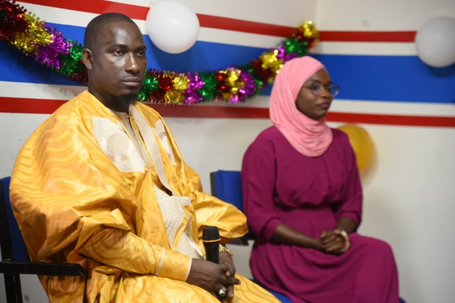 En images: 1 AN ça se fête, Rewmi TV souffle son premier bougie avec son PDG Mr Mbagnick Diop Pdt du MEDS En images: 1 AN ça se fête, Rewmi TV souffle son premier bougie avec son PDG Mr Mbagnick Diop Pdt du MEDS