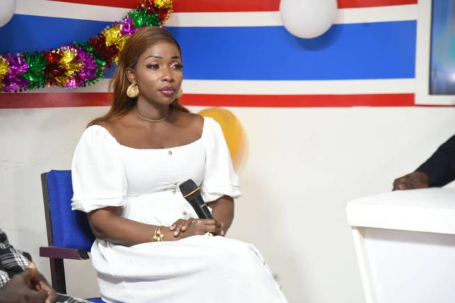 En images: 1 AN ça se fête, Rewmi TV souffle son premier bougie avec son PDG Mr Mbagnick Diop Pdt du MEDS En images: 1 AN ça se fête, Rewmi TV souffle son premier bougie avec son PDG Mr Mbagnick Diop Pdt du MEDS