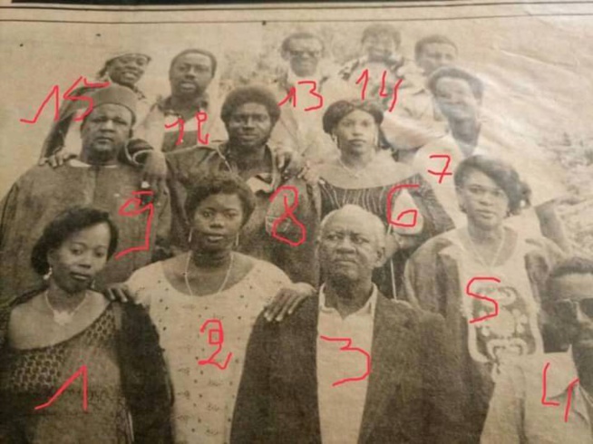 Une Rétrospective de la Troupe Légendaire Daaray Kocc à travers une Rare Photographie Une Rétrospective de la Troupe Légendaire Daaray Kocc à travers une Rare Photographie