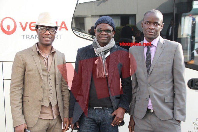 Devant 7000 téléspectateurs, Pape Diouf enflamme le Zenith et vous donne rendez-vous le 04 avril au Dock de Pullman à Paris. Revivez les images . Devant 7000 téléspectateurs, Pape Diouf enflamme le Zenith et vous donne rendez-vous le 04 avril au Dock de Pullman à Paris. Revivez les images .