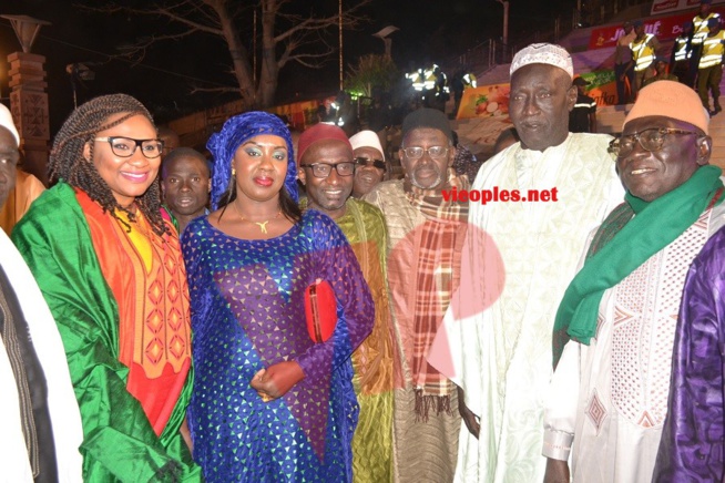 Revivez les images du Face to Face Balla Gaye 2 Eumeu Séne au monument de la renaissance. Revivez les images du Face to Face Balla Gaye 2 Eumeu Séne au monument de la renaissance.