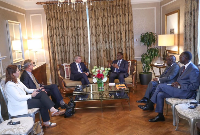 Au cœur de la 78ème Session de l’Assemblée Générale des Nations Unies, le Président Macky SALL a eu des échanges fructueux avec M. Thomas BACH, Président du Comité International Olympique (CIO). Au cœur de la 78ème Session de l’Assemblée Générale des Nations Unies, le Président Macky SALL a eu des échanges fructueux avec M. Thomas BACH, Président du Comité International Olympique (CIO).