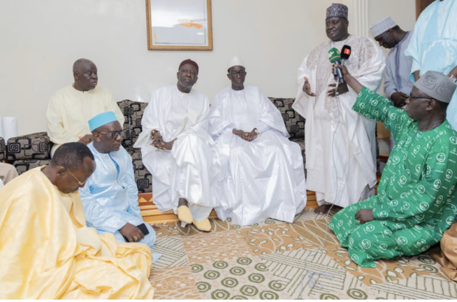 MAOLOUD 2023- Le premier Ministre Amadou Ba en visite à Tivaoune chez El Hadj Maodo Malick Sy pour les chantiers de l’hopital MAOLOUD 2023- Le premier Ministre Amadou Ba en visite à Tivaoune chez El Hadj Maodo Malick Sy pour les chantiers de l’hopital