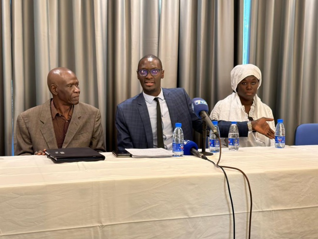 En images de la conférence de presse animée par Me Abdoulaye TINE, President de l’USL et candidat à l’élection présidentielle du 25 février 2024. En images de la conférence de presse animée par Me Abdoulaye TINE, President de l’USL et candidat à l’élection présidentielle du 25 février 2024.