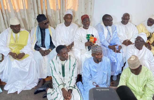 En prélude au Gamou de Tivaouane 2023 : Les Mbacké-Mbacké et la famille Sy, en toute fraternité à la veille du Maouloud En prélude au Gamou de Tivaouane 2023 : Les Mbacké-Mbacké et la famille Sy, en toute fraternité à la veille du Maouloud