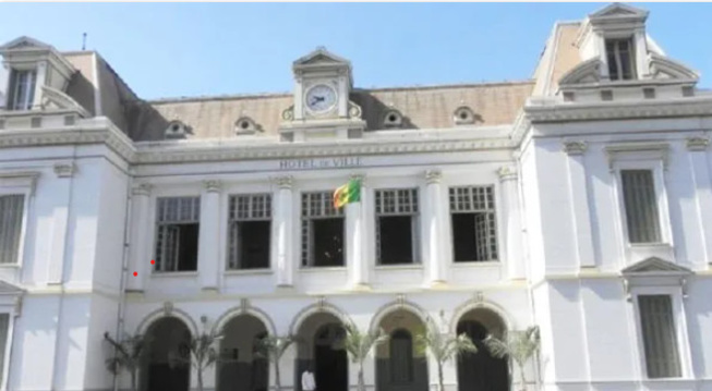 Mairie de Rufisque : Un conseiller municipal emprisonné pour malversations Mairie de Rufisque : Un conseiller municipal emprisonné pour malversations