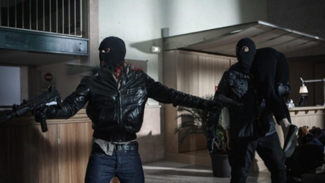 Saint-Louis: Le Khalife Cheikhna Cheikh Sadibou Aïdara attaqué, six présumés agresseurs dont une fille, arrêtés Saint-Louis: Le Khalife Cheikhna Cheikh Sadibou Aïdara attaqué, six présumés agresseurs dont une fille, arrêtés