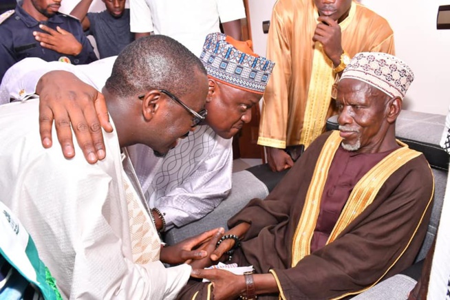 Gamou 2023: Des leaders de Yaw à Thienaba et chez la famille Ndiéguéne de Thiès Gamou 2023: Des leaders de Yaw à Thienaba et chez la famille Ndiéguéne de Thiès