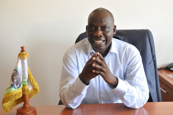Moussa Touré : "Les tournées économiques de Macky Sall dans les régions sont une grosse escroquerie" Moussa Touré : "Les tournées économiques de Macky Sall dans les régions sont une grosse escroquerie"