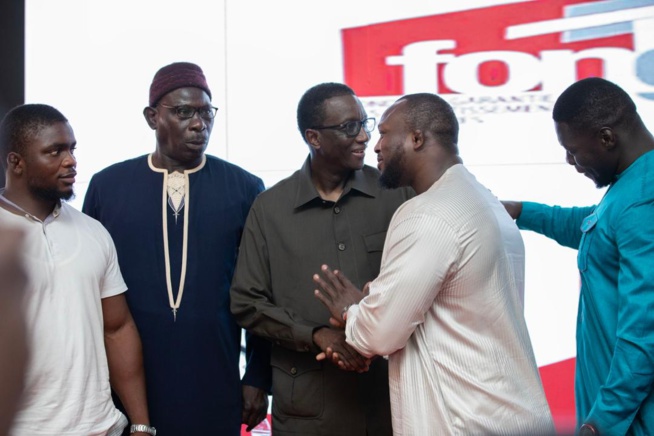 Lancement officiel du mécanisme de garantie en faveur des prometteurs de lutte par le PM Amadou Ba Lancement officiel du mécanisme de garantie en faveur des prometteurs de lutte par le PM Amadou Ba