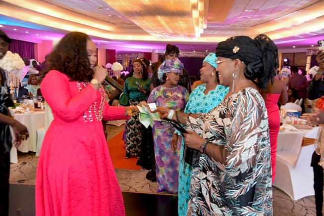 Marige Royal de la petite fille de Mbagnick Diop du MEDS Aida Samb assure le show au King Fhad Marige Royal de la petite fille de Mbagnick Diop du MEDS Aida Samb assure le show au King Fhad