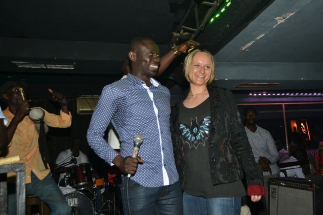 Pape Diouf chauffe le Madison et promet le feu au Grand théâtre ce 28 Mars . Pape Diouf chauffe le Madison et promet le feu au Grand théâtre ce 28 Mars .