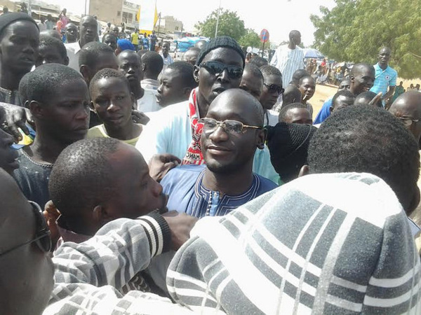 Des marabouts sollicitent l'intervention du Khalife des mourides pour la libération de Assane Mbacké Des marabouts sollicitent l'intervention du Khalife des mourides pour la libération de Assane Mbacké