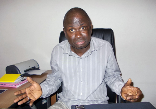 Seydi Gassama d'Amnesty international/Sénégal : "Il est inacceptable d'arrêter et mettre en prison des gens sur la base de simples soupçons" Seydi Gassama d'Amnesty international/Sénégal : "Il est inacceptable d'arrêter et mettre en prison des gens sur la base de simples soupçons"