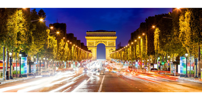 Un ancien premier ministre surpris avec une escort-girl à Paris Un ancien premier ministre surpris avec une escort-girl à Paris