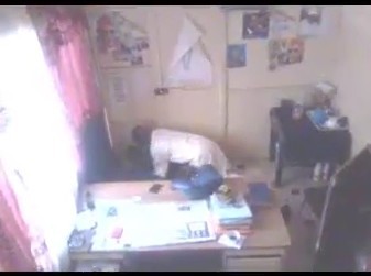 Kawtef à la Mairie de la Médina: Le conseiller municipal D. Coulibaly filmé en pleins ébats sexuel avec une dame Kawtef à la Mairie de la Médina: Le conseiller municipal D. Coulibaly filmé en pleins ébats sexuel avec une dame