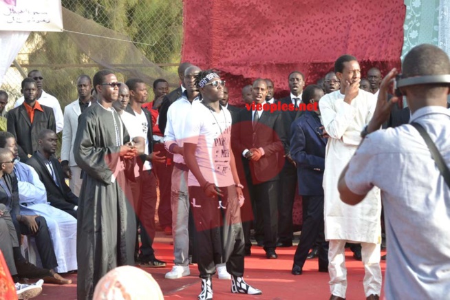 Les premières images: Serigne Modou Kara lance le slogan "KARA CARIM" Les premières images: Serigne Modou Kara lance le slogan "KARA CARIM"