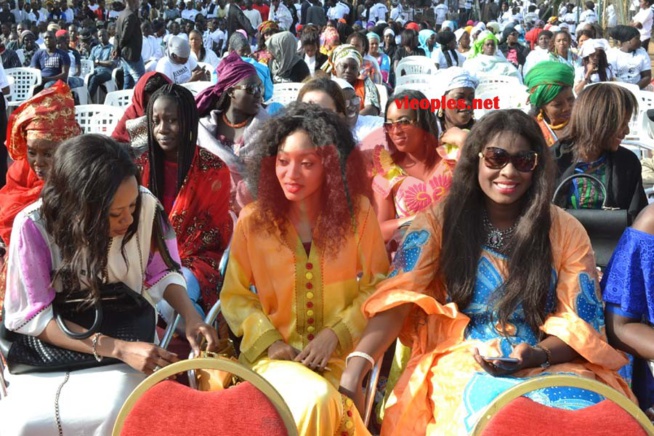 Les premières images: Serigne Modou Kara lance le slogan "KARA CARIM" Les premières images: Serigne Modou Kara lance le slogan "KARA CARIM"