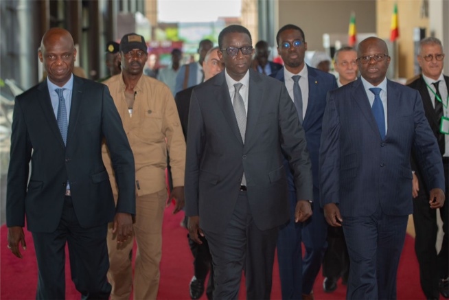 DISCOURS DU PM AMADOU BA AU FORUM INTERNATIONAL SUR LE FINANCEMENT DES PROJETS FERROVIAIRES EN AFRIQUE DISCOURS DU PM AMADOU BA AU FORUM INTERNATIONAL SUR LE FINANCEMENT DES PROJETS FERROVIAIRES EN AFRIQUE