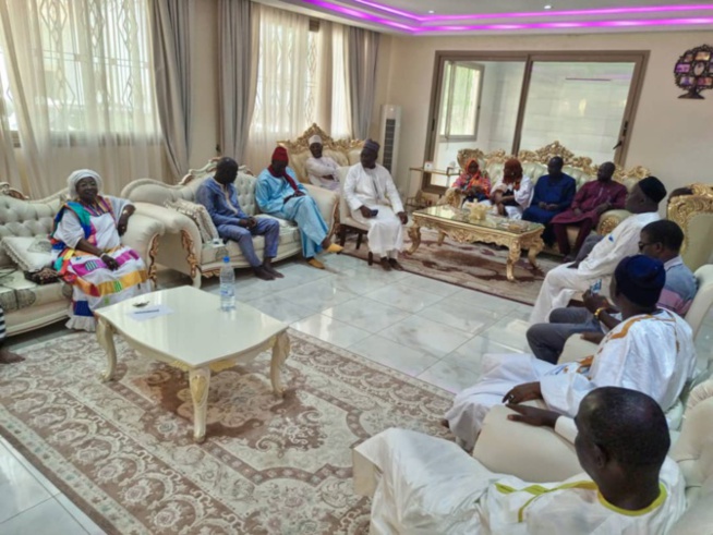 Condoléances suite au décès de sa mère : Une délégation PDS auprès de Cheikh Yerim Seck Condoléances suite au décès de sa mère : Une délégation PDS auprès de Cheikh Yerim Seck