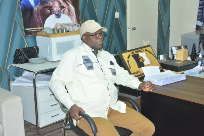 Remise de 2.244 parrains, Massaly 1er responsable BBY à se livrer à l'exercice à Thiès Remise de 2.244 parrains, Massaly 1er responsable BBY à se livrer à l'exercice à Thiès