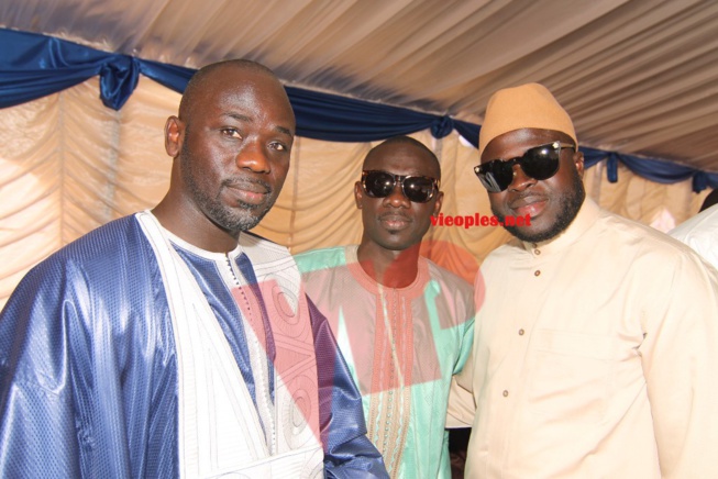 Quand Fafa Dieng et Cheikh Yerim baptisent leur fils c'est le rendez-vous des autorités, vip et stars qui défilent. Regardez Quand Fafa Dieng et Cheikh Yerim baptisent leur fils c'est le rendez-vous des autorités, vip et stars qui défilent. Regardez