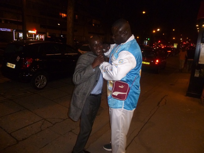 Les images de Modou Lo et Bombardier chez le parrain du combat Pape Ndiaye à Paris Les images de Modou Lo et Bombardier chez le parrain du combat Pape Ndiaye à Paris