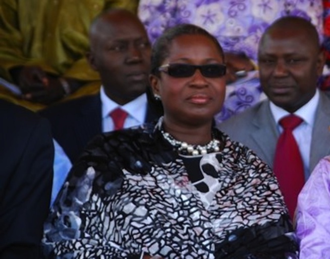 Macky case une clientèle politique dans le "Haut Conseil du Dialogue Social" Exclusive : Dakaractu vous livre la liste complète des membres, les dessous de la nomination d'Innocence N'tap... Macky case une clientèle politique dans le "Haut Conseil du Dialogue Social" Exclusive : Dakaractu vous livre la liste complète des membres, les dessous de la nomination d'Innocence N'tap...