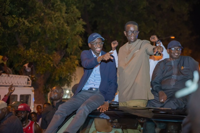 Après Saint Louis et Louga, le Premier Ministre Amadou BA entame ce samedi une tournée économique dans la région de Thies. Après Saint Louis et Louga, le Premier Ministre Amadou BA entame ce samedi une tournée économique dans la région de Thies.