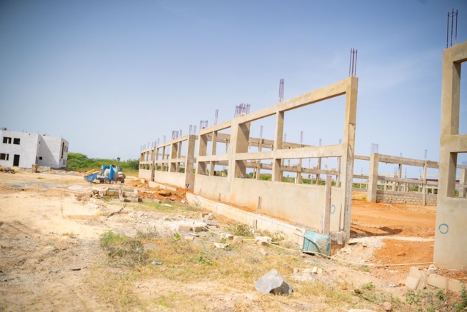 VISITE DU PM AMADOU BA AU MARCHÉ AU POISSON: LE PROJET D'UN COÛT DE PRÈS DE 3 MILLIARDS FCFA EN BONNE VOIE VISITE DU PM AMADOU BA AU MARCHÉ AU POISSON: LE PROJET D'UN COÛT DE PRÈS DE 3 MILLIARDS FCFA EN BONNE VOIE