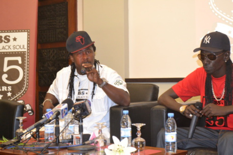 Awadi et Duggy Tee « Le pays va mal, tout est politisé au Sénégal » Awadi et Duggy Tee « Le pays va mal, tout est politisé au Sénégal »