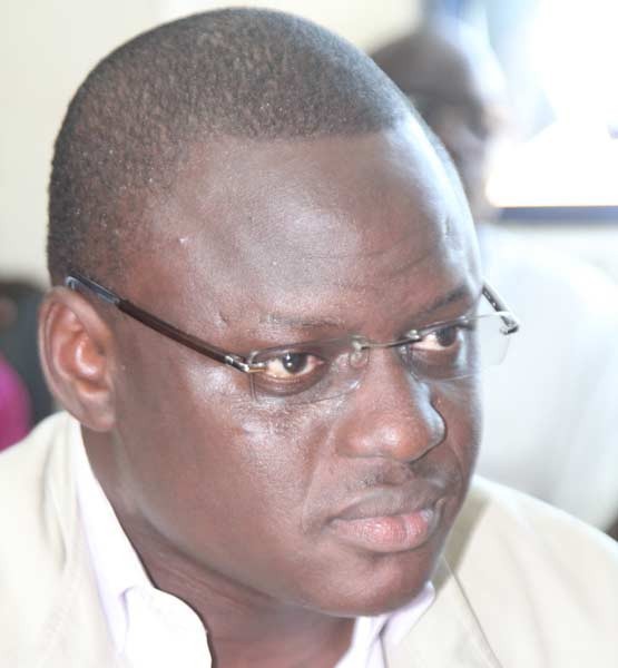 Bara Gaye: "Que Macky Sall rende ce que Wade lui a offert comme la CREI ne reconnaît pas le don" Bara Gaye: "Que Macky Sall rende ce que Wade lui a offert comme la CREI ne reconnaît pas le don"