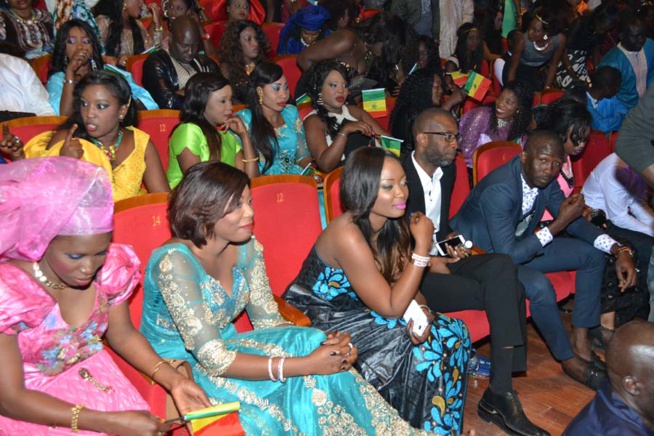 Grand bégué: Pape Diouf démontre sa suprématie pour la 4éme fois au Grand théâtre. Regardez Grand bégué: Pape Diouf démontre sa suprématie pour la 4éme fois au Grand théâtre. Regardez