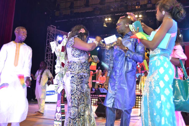 Grand bégué: Pape Diouf démontre sa suprématie pour la 4éme fois au Grand théâtre. Regardez Grand bégué: Pape Diouf démontre sa suprématie pour la 4éme fois au Grand théâtre. Regardez