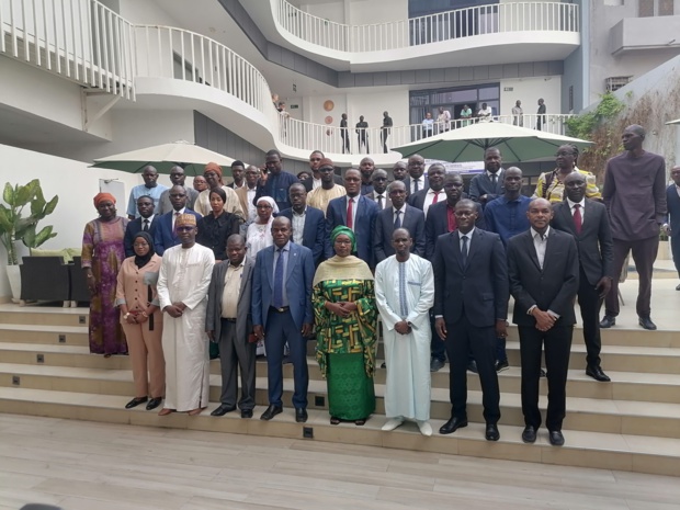 Revue annuelle de réformes, politiques, programme et projets communautaires : La Commission de l’Uemoa salue la dynamique d’actions des autorités sénégalaises Revue annuelle de réformes, politiques, programme et projets communautaires : La Commission de l’Uemoa salue la dynamique d’actions des autorités sénégalaises