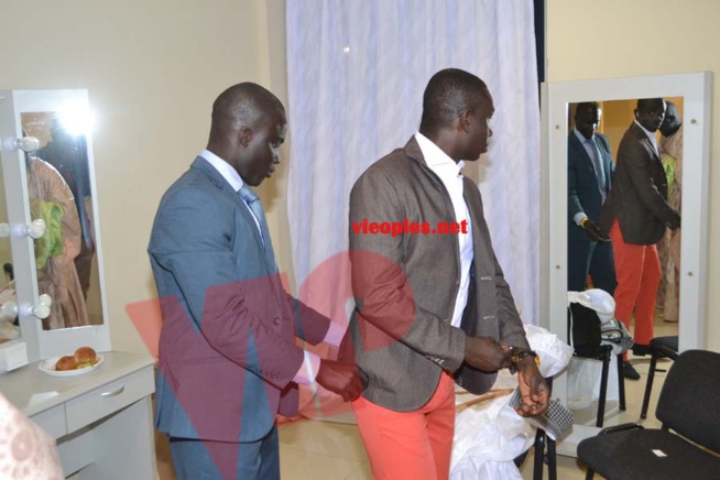 Dans les coulisses du "grand bégué" de Pape Diouf au grand théatre. REGARDEZ Dans les coulisses du "grand bégué" de Pape Diouf au grand théatre. REGARDEZ