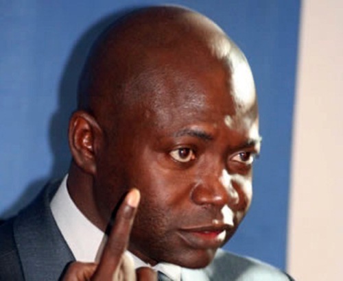 Audio - Ce que disait Sitor Ndour : "Je ne vais jamais collaborer avec Macky Sall, je préférerai mettre terme à ma carrière" Audio - Ce que disait Sitor Ndour : "Je ne vais jamais collaborer avec Macky Sall, je préférerai mettre terme à ma carrière"