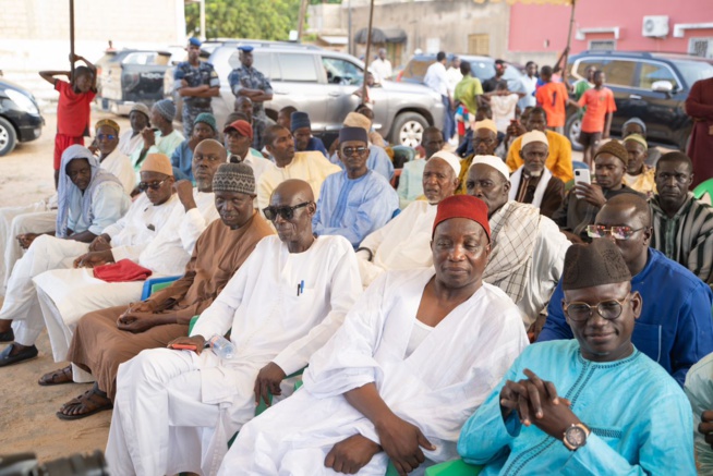 Pire : Le Khalife vante les réalisations du Président Macky SALL et prie pour le PM Amadou BA Pire : Le Khalife vante les réalisations du Président Macky SALL et prie pour le PM Amadou BA