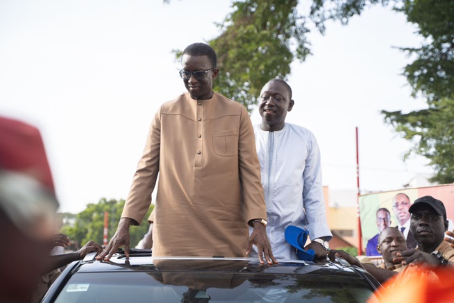 Tivaouane a réservé un accueil populaire au Premier Ministre Amadou Ba. Tivaouane a réservé un accueil populaire au Premier Ministre Amadou Ba.