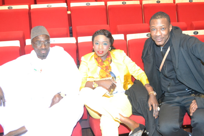 Regardez les coulisses du "grand bégué" au Dock de Pullman ce 04 avril 2015 à Paris. Regardez les coulisses du "grand bégué" au Dock de Pullman ce 04 avril 2015 à Paris.