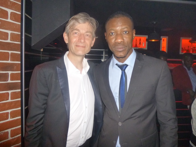 Les images de la veille de l'indépendance du Sénégal au Pau Brasil sur l'Arc de Triomphe à Paris: Une soirée de gala chic et glamour. Les images de la veille de l'indépendance du Sénégal au Pau Brasil sur l'Arc de Triomphe à Paris: Une soirée de gala chic et glamour.
