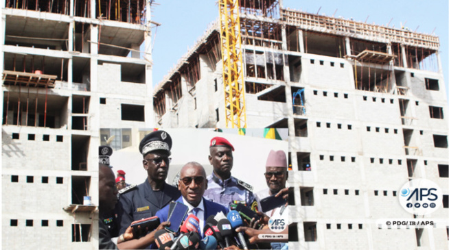 En visite au Camp Abdou-Diassé : Sidiki Kaba juge ‘’satisfaisante’’ l’évolution de la construction des logements En visite au Camp Abdou-Diassé : Sidiki Kaba juge ‘’satisfaisante’’ l’évolution de la construction des logements