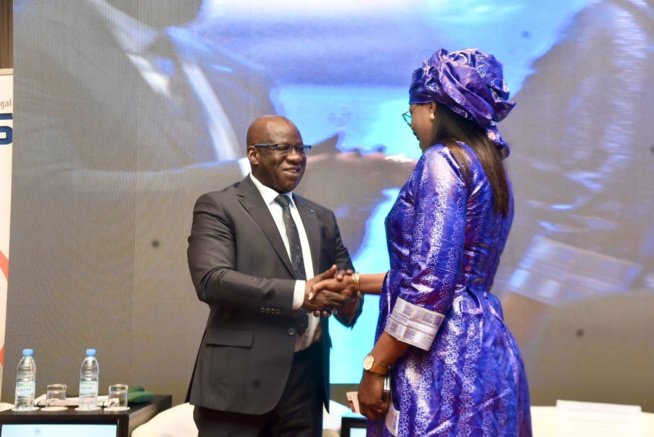 En images de la cérémonie d'ouverture 6éme éditions des Start-up AFRITECH avec le MEDS en collaboration avec le CJE. En images de la cérémonie d'ouverture 6éme éditions des Start-up AFRITECH avec le MEDS en collaboration avec le CJE.