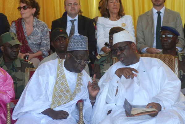 Rencontre avec les parlementaires des pays francophones : Macky Sall chante les qualités de Niasse Rencontre avec les parlementaires des pays francophones : Macky Sall chante les qualités de Niasse