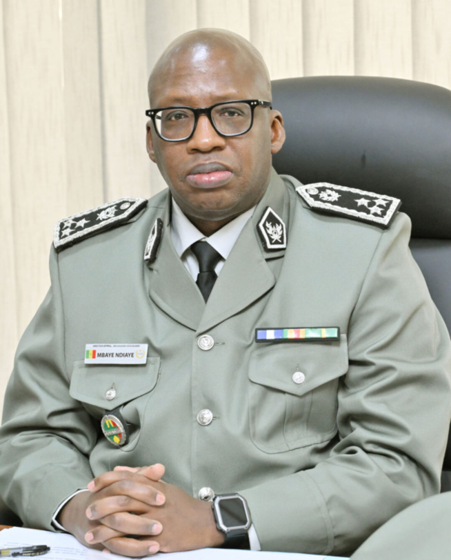 Passation de service à la Direction de la Douane : Le nouveau Directeur Général Mbaye Ndiaye a officiellement pris fonction Passation de service à la Direction de la Douane : Le nouveau Directeur Général Mbaye Ndiaye a officiellement pris fonction