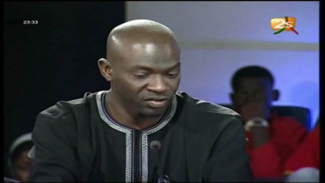 Cheikh Ahmadou Bamba est notre véritable héros national, non Lat Dior - Par Mamadou Sy Tounkara Cheikh Ahmadou Bamba est notre véritable héros national, non Lat Dior - Par Mamadou Sy Tounkara