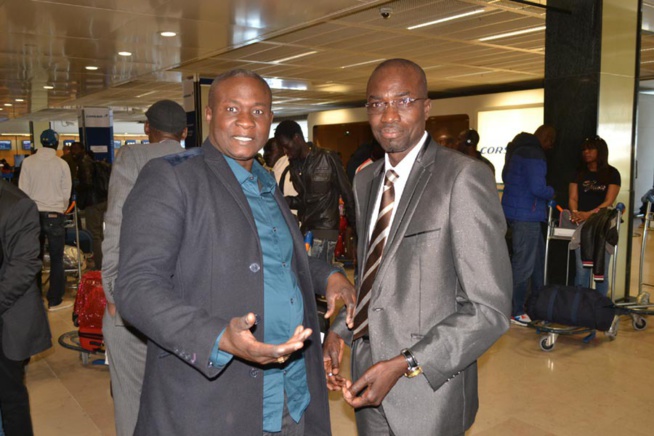 La grande réussite du Dock de Pullman du 04 avril avec Pape Diouf toujours au coeur des discussions. Regardez La grande réussite du Dock de Pullman du 04 avril avec Pape Diouf toujours au coeur des discussions. Regardez