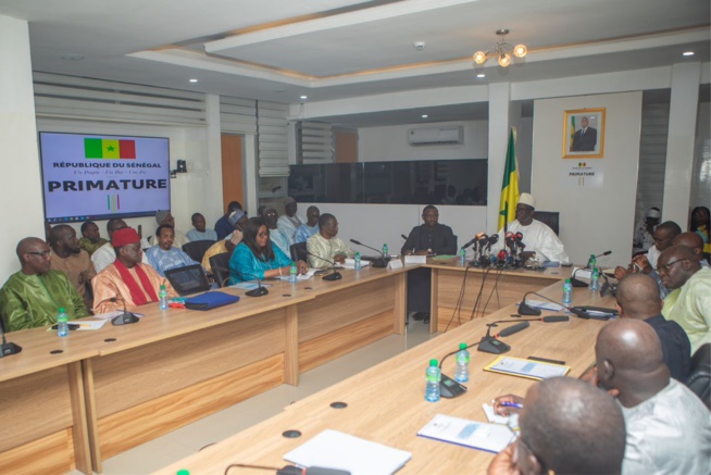 CONSEIL INTERMINISTÉRIEL SUR LA CAMPAGNE DE COMMERCIALISATION ARACHIDIERE CONSEIL INTERMINISTÉRIEL SUR LA CAMPAGNE DE COMMERCIALISATION ARACHIDIERE