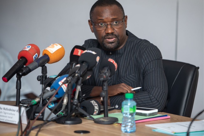 CONSEIL INTERMINISTÉRIEL SUR LA CAMPAGNE DE COMMERCIALISATION ARACHIDIERE CONSEIL INTERMINISTÉRIEL SUR LA CAMPAGNE DE COMMERCIALISATION ARACHIDIERE